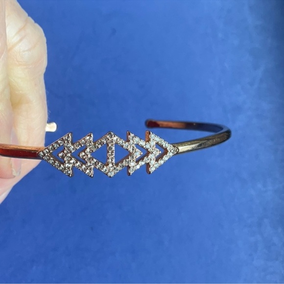 Stella & Dot bracelet - Picture 4 of 9